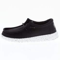 Heydude Youth Hey Dude Wally Slub Black Canvas Casual Shoe 7 Heydude Youth Hey Dude Wally Slub Black Canvas Casual Shoe -Heydude 40044 001 03
